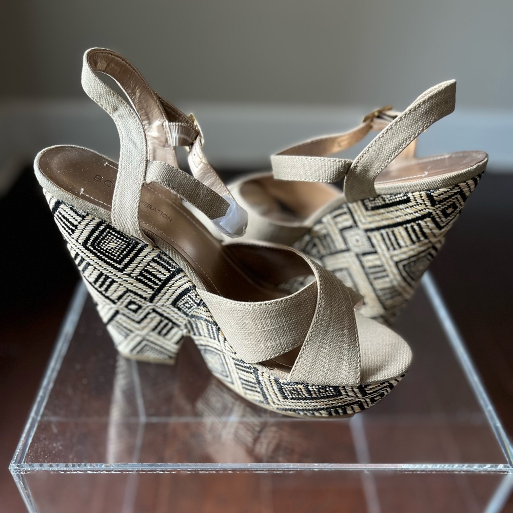 New, Never Worn Bcbgeneration Tan Platform Sandal… - image 4